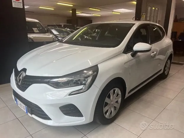 Renault Clio 2021 photo 2