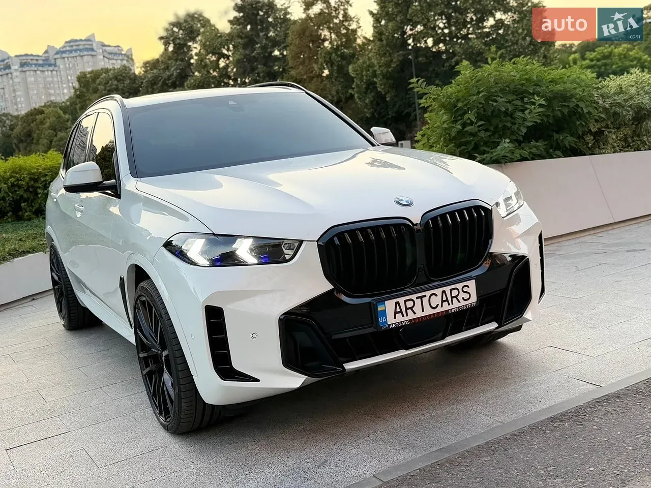 BMW X5 2019 photo 2