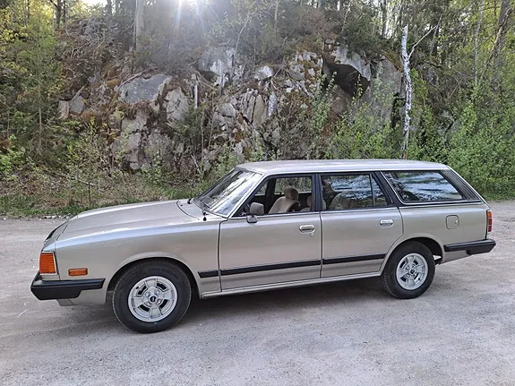 Mazda 929