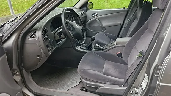 Saab 9-5 2001 photo 4