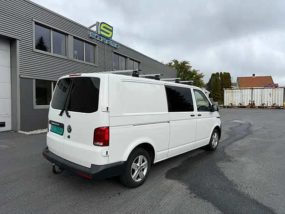 Volkswagen Transporter 2023 photo 3
