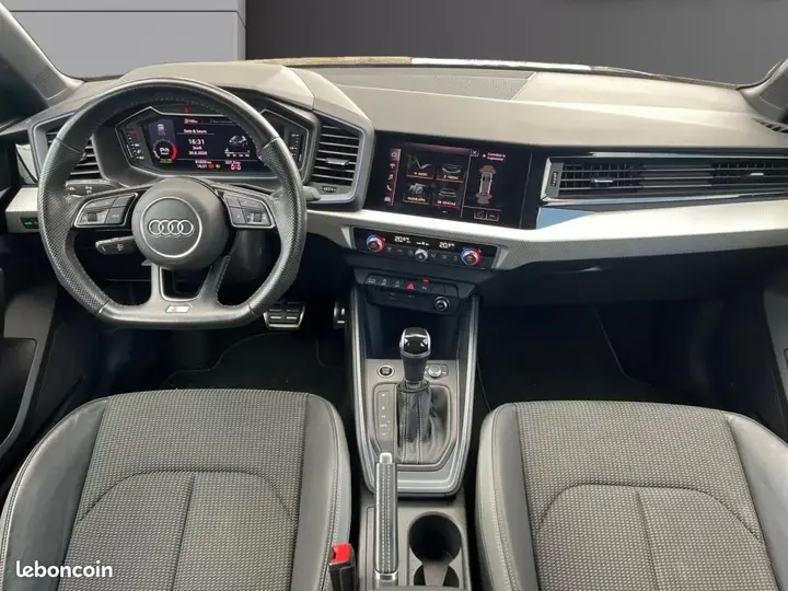 Audi A1 2020 photo 2