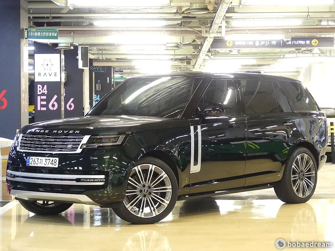 Land Rover Range Rover 2024 photo 2