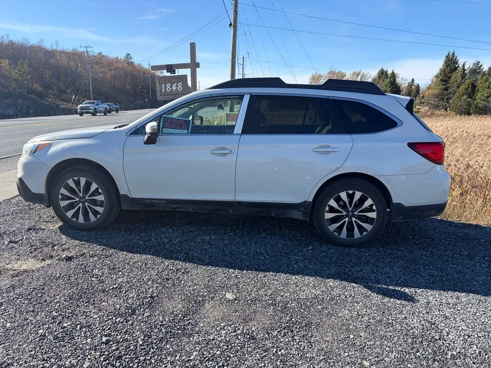 Subaru Outback 2015 photo 2