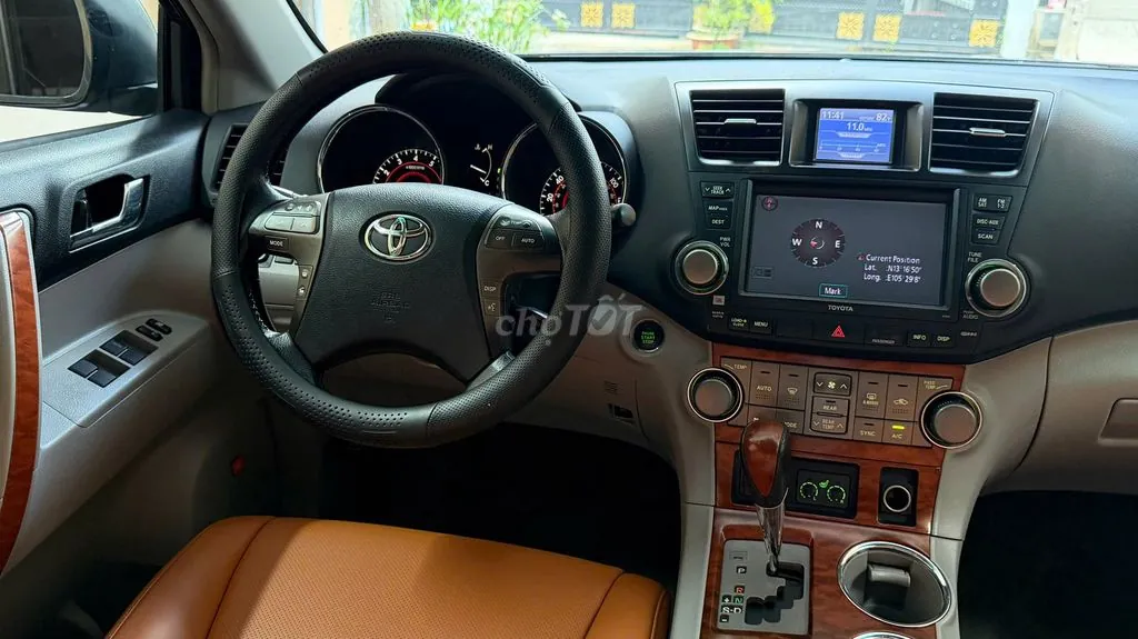 Toyota Highlander 2010 photo 5
