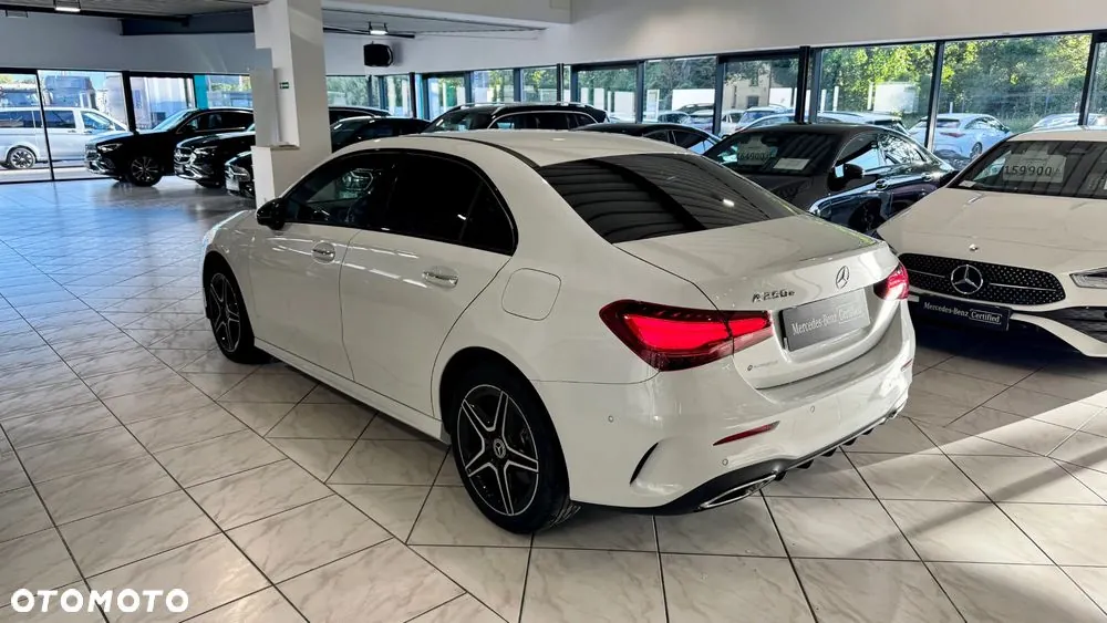 Mercedes-Benz A-Class 2023 photo 4