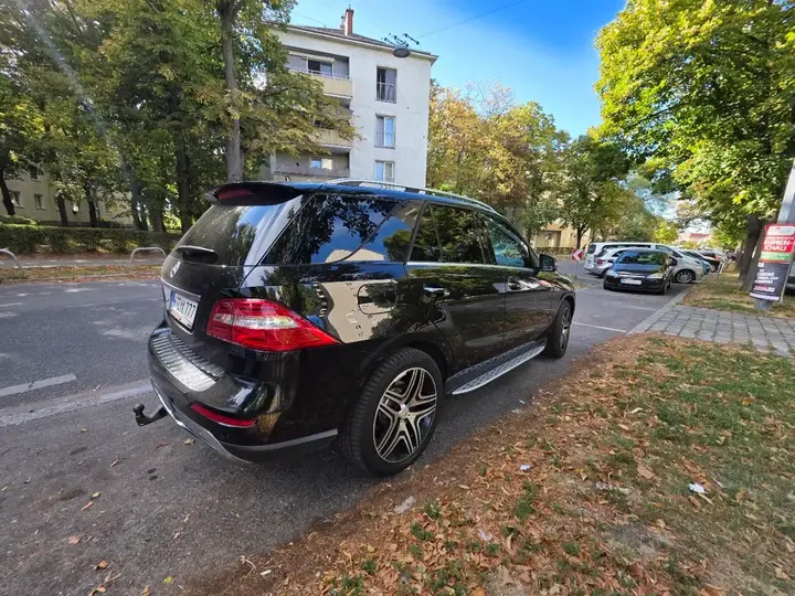 Mercedes-Benz M-Class 2013 photo 3