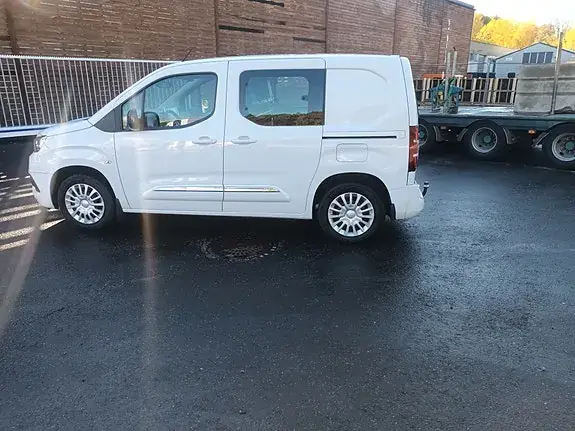 Toyota Proace City 2024 photo 4