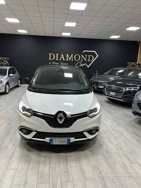 Renault Scenic 2018 photo 2