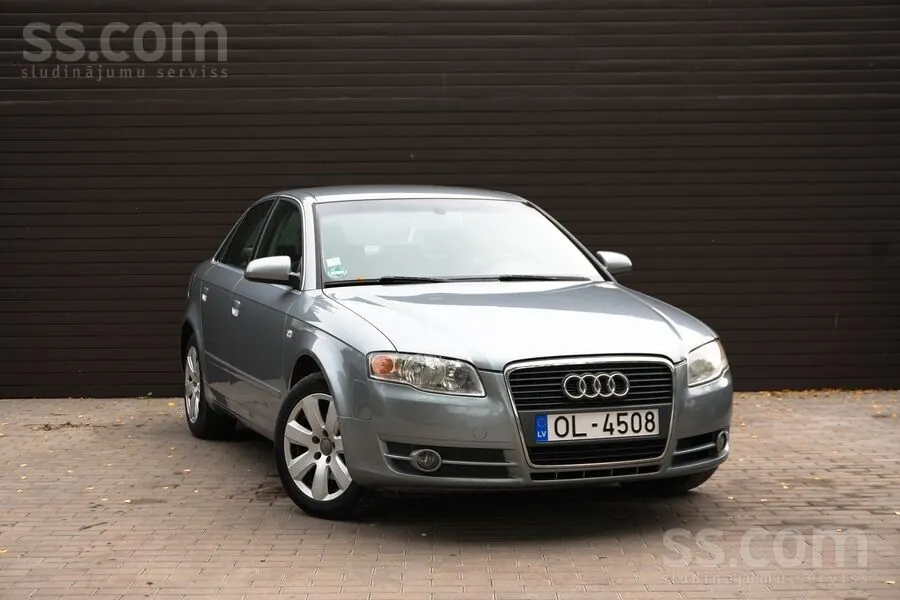 Audi A4 2005 photo 2