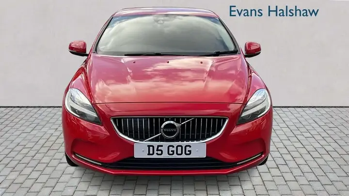 Volvo V40 2018 photo 4