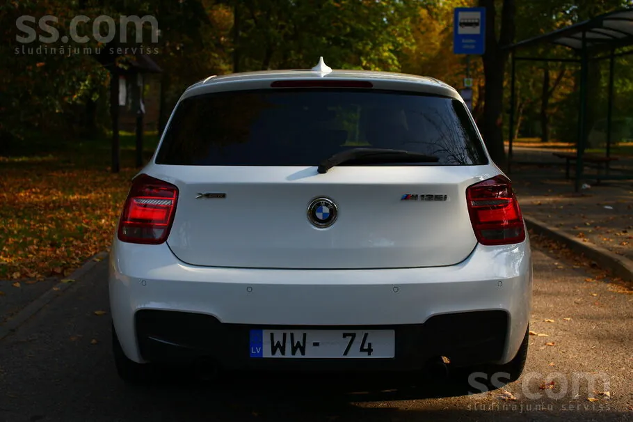 BMW M135I 2013 photo 4