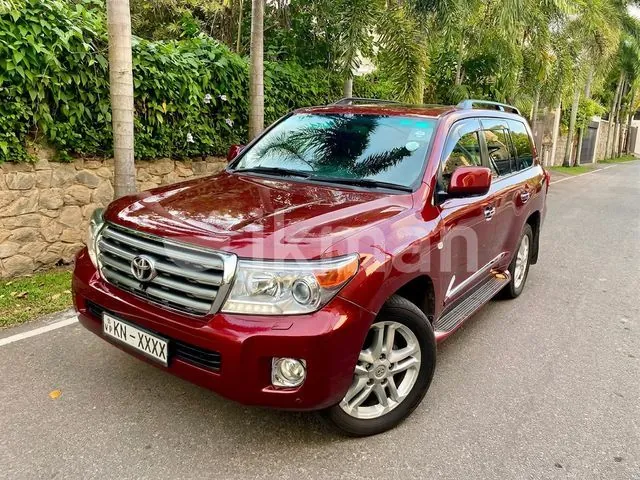 Toyota Land Cruiser 2010 photo 2