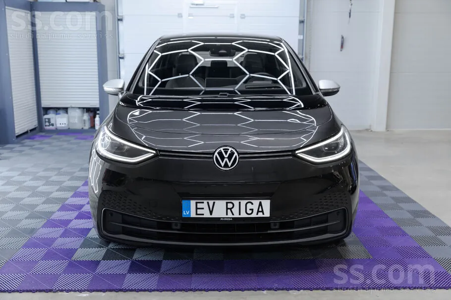 Volkswagen Id.3 2020 photo 2