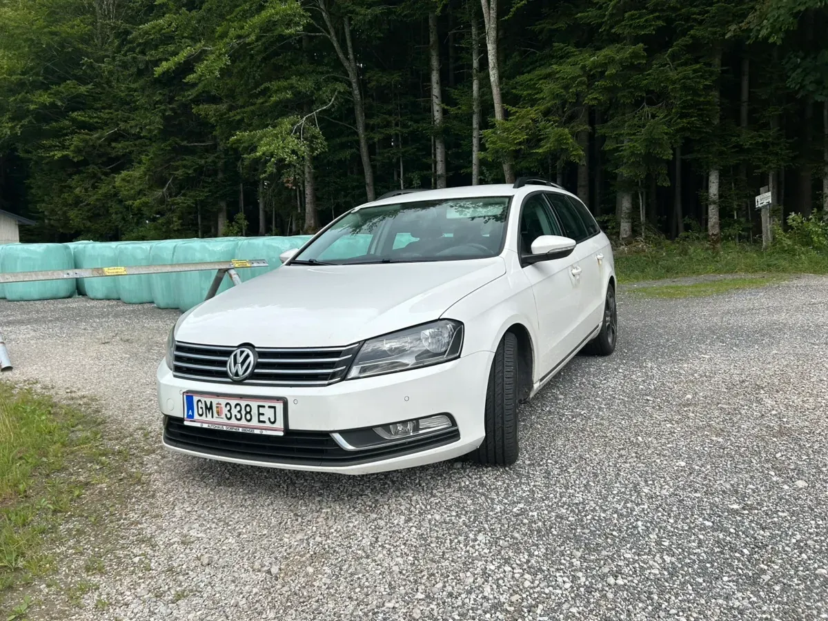 Volkswagen Passat 2014 photo 2
