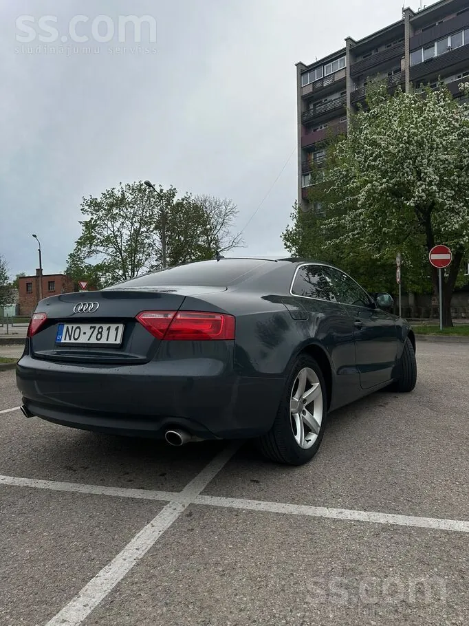 Audi A5 2008 photo 4