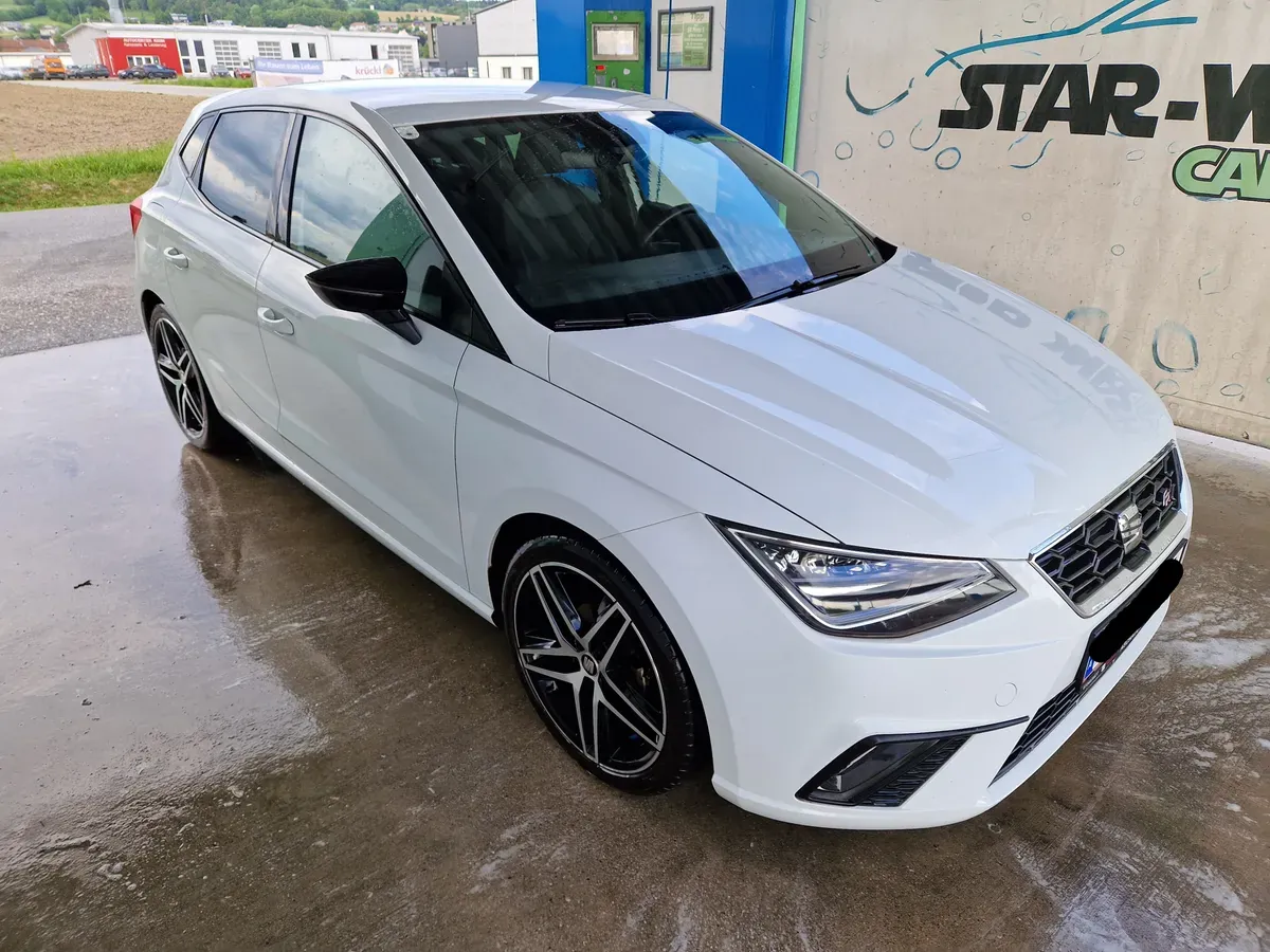 Seat Ibiza 2020 photo 2