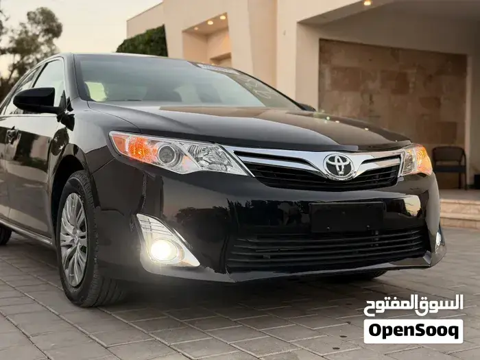 Toyota Camry 2014 photo 3