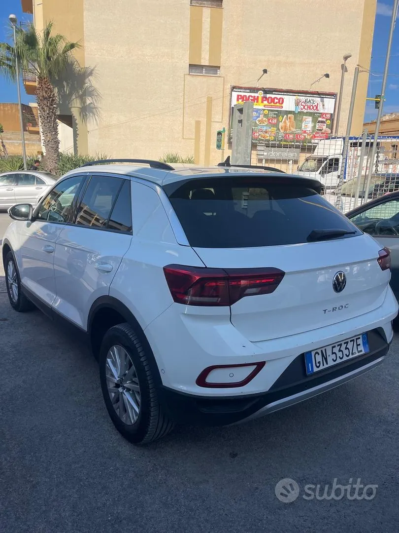 Volkswagen T-Roc 2023 photo 4