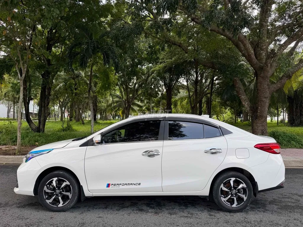 Toyota Vios 2023 photo 4