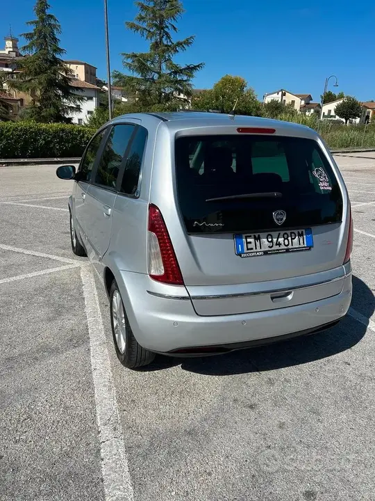 Lancia Musa 2012 photo 2