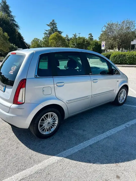 Lancia Musa 2012 photo 3