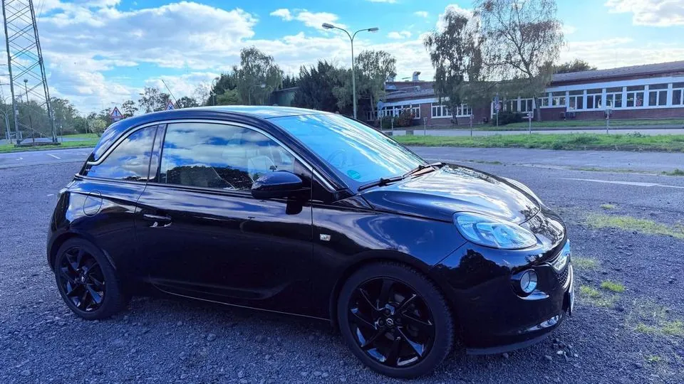Opel Adam