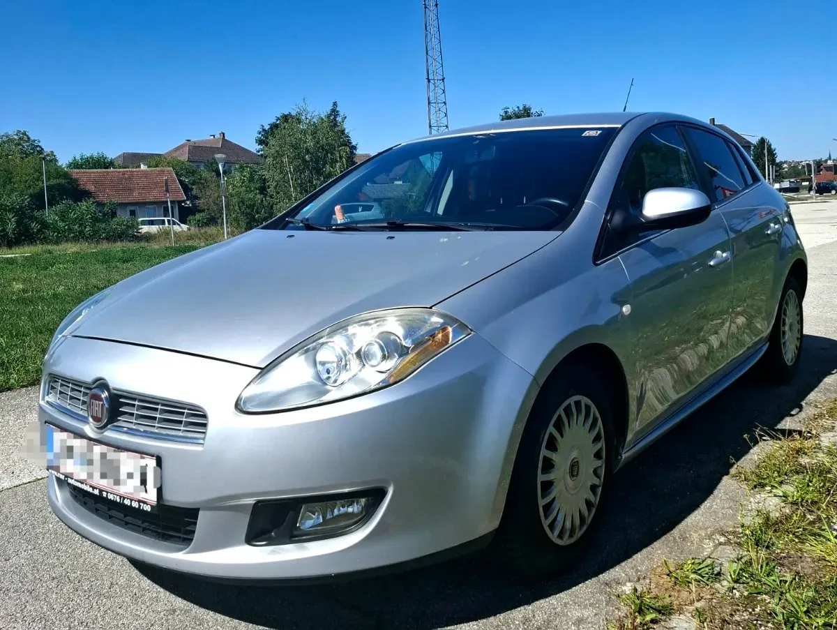 Fiat Bravo 2009 photo 2