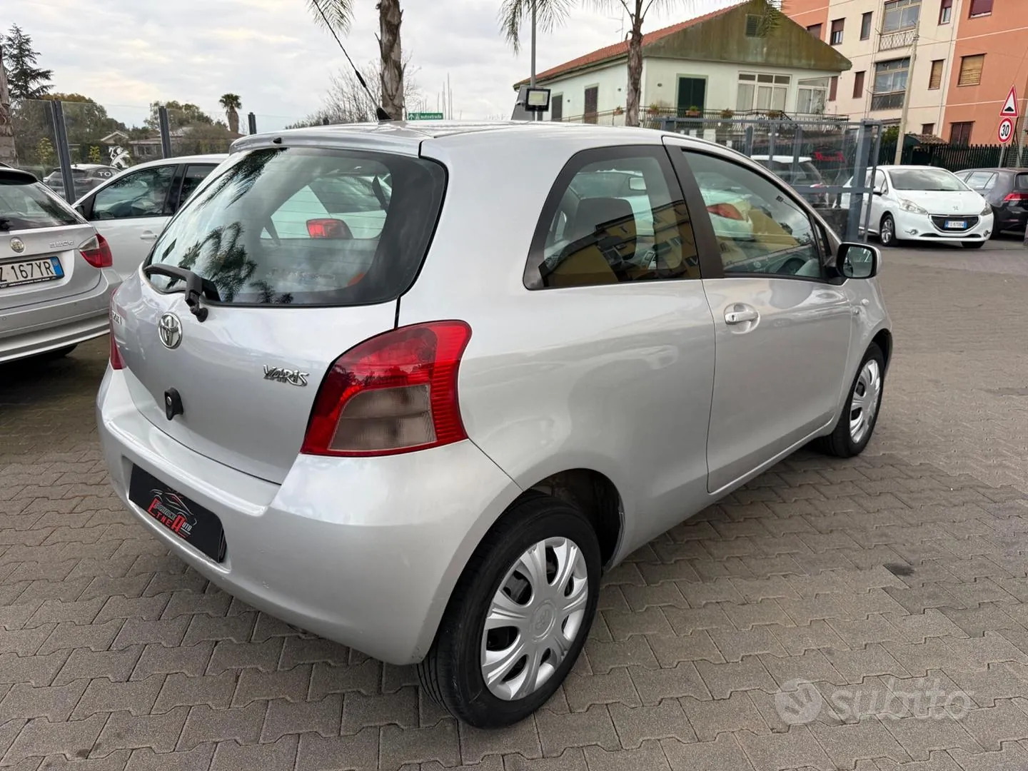 Toyota Yaris 2009 photo 4