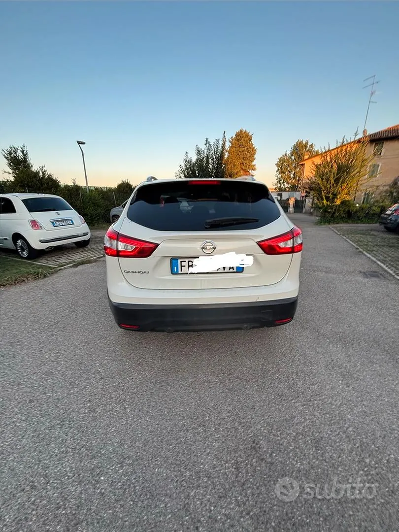 Nissan Qashqai 2015 photo 3