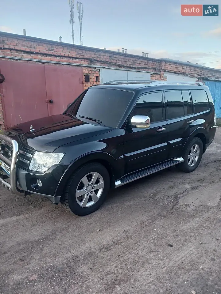 Mitsubishi Pajero Wagon 2007 photo 2