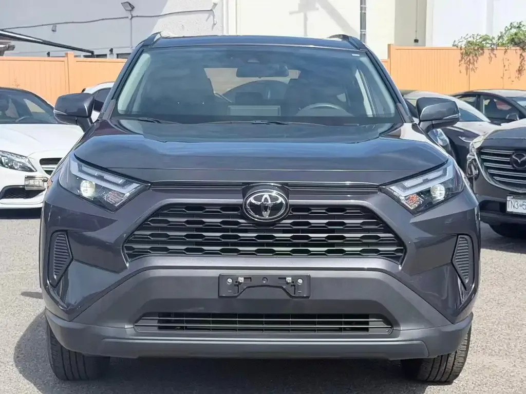 Toyota Rav4 2022 photo 2