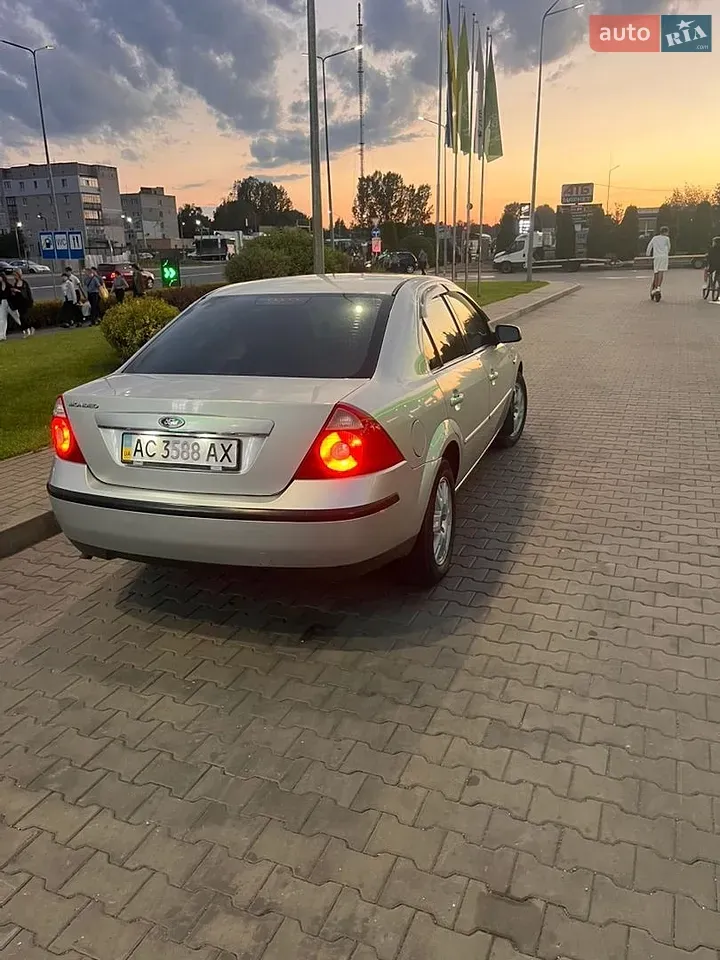 Ford Mondeo 2004 photo 4
