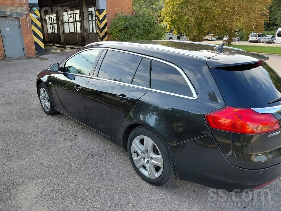 Opel Insignia 2011 photo 3
