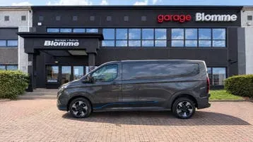 Ford Transit Custom 2026 photo 3