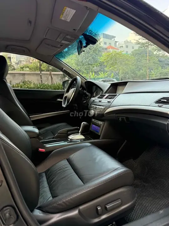 Honda Accord 2012 photo 4