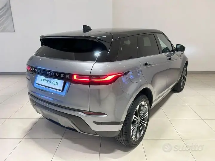 Land Rover Evoque 2024 photo 2