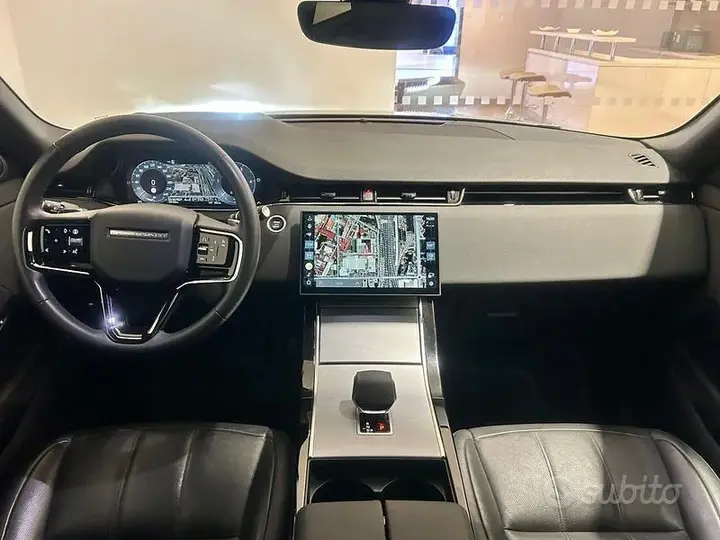Land Rover Evoque 2024 photo 4