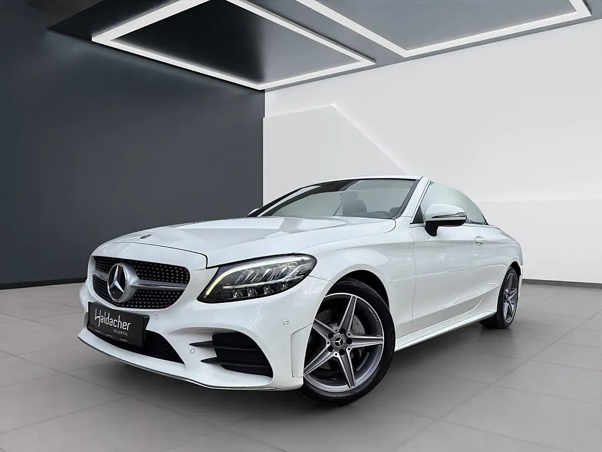 Mercedes-Benz C-Class 2018 photo 2