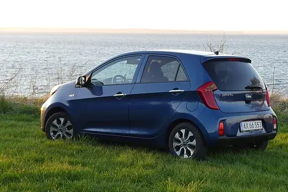 Kia Picanto 2016 photo 2