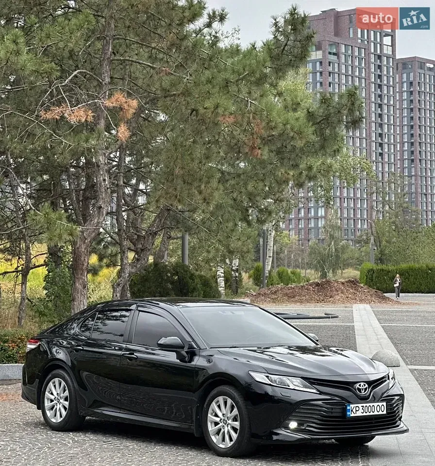 Toyota Camry 2017 photo 3