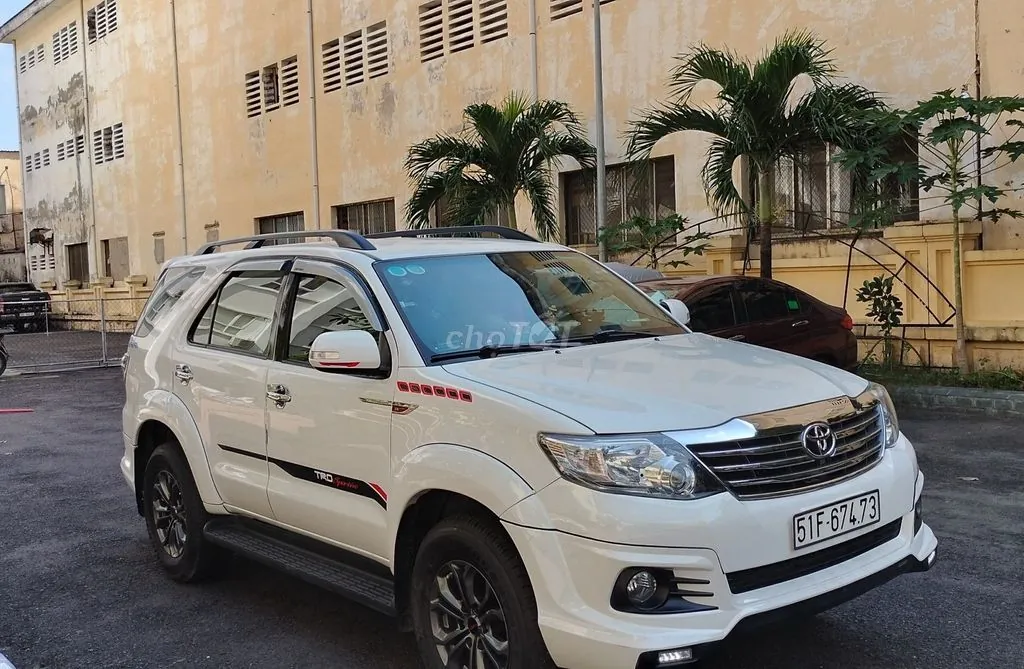 Toyota Fortuner 2016 photo 2