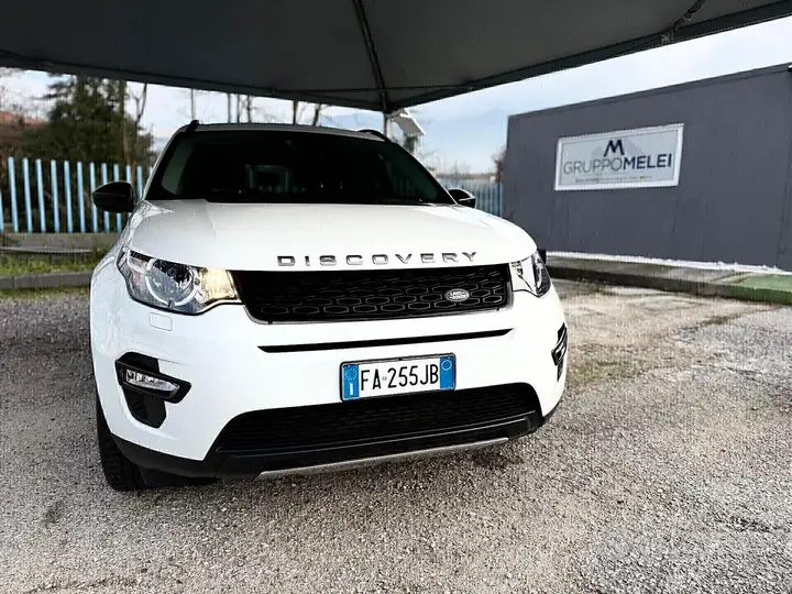 Land Rover Discovery Sport 2015 photo 3