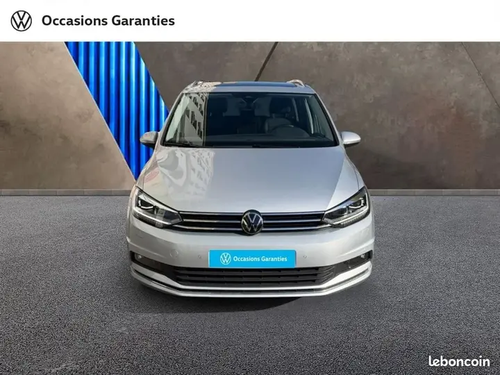 Volkswagen Touran 2023 photo 2