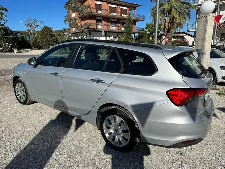 Fiat Tipo 2017 photo 4