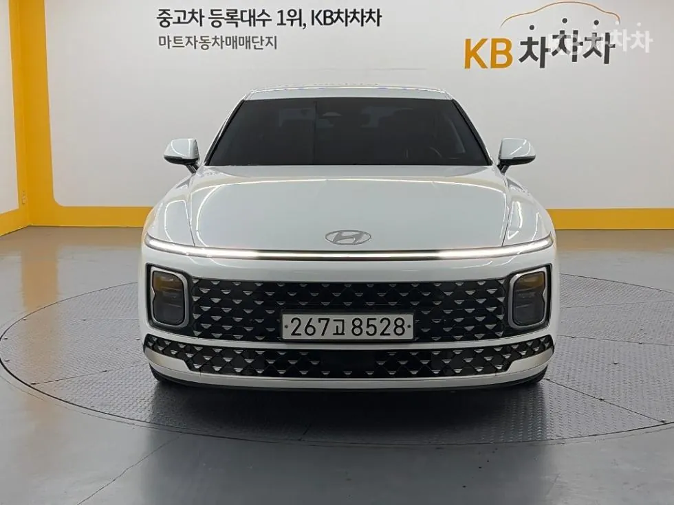 Hyundai Grandeur 2023 photo 2