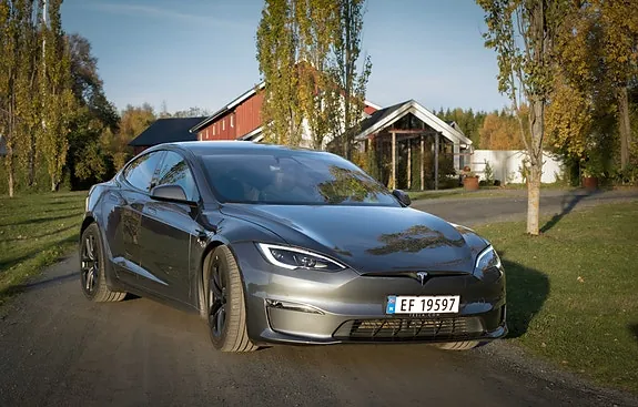 Tesla Model S 2023 photo 3