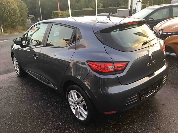Renault Clio Iv 2018 photo 2