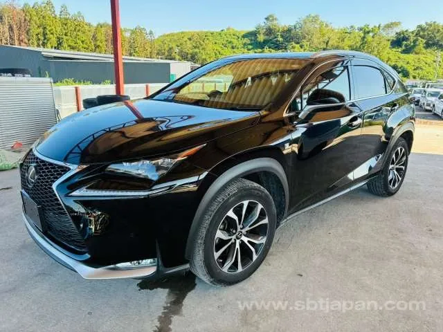 Lexus Nx200T 2015 photo 2