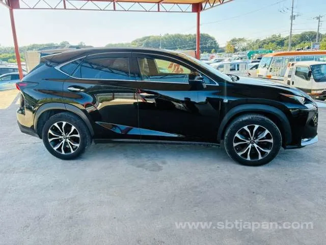 Lexus Nx200T 2015 photo 5